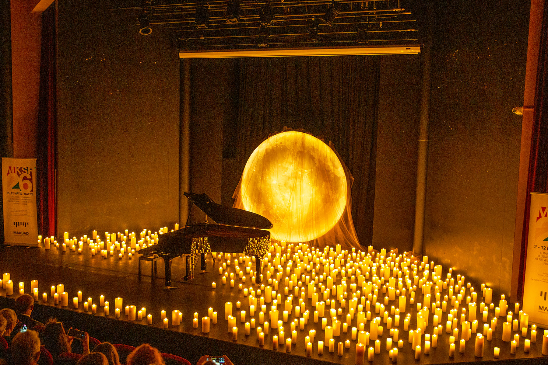 lalin-aysen-ennekavi-performance-hall